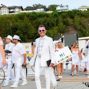 Meet your Posher, Don